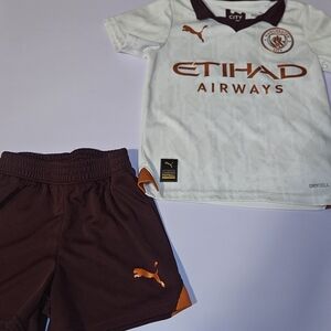 Puma Kids White and Maroon Manchester City Training Set